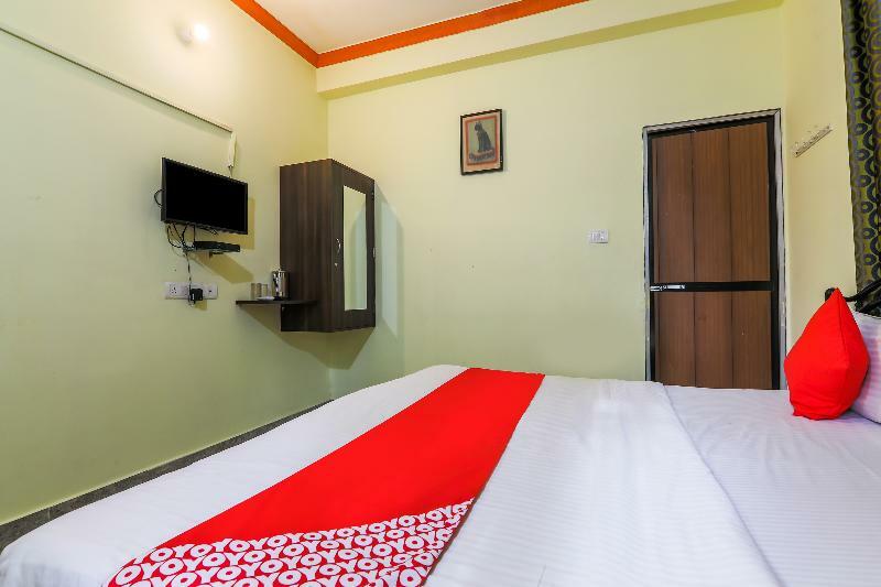 Flagship Bernard'S Guest House By Luxury Villa Assagao Екстериор снимка